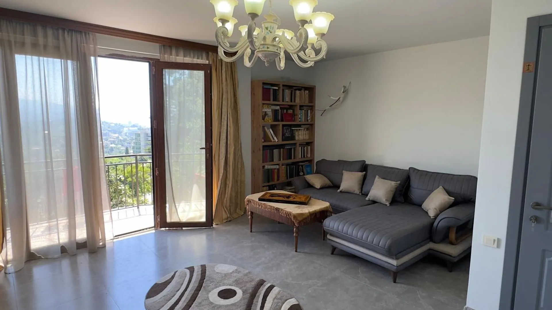 Camphor House Hotel Batumi Guest house
